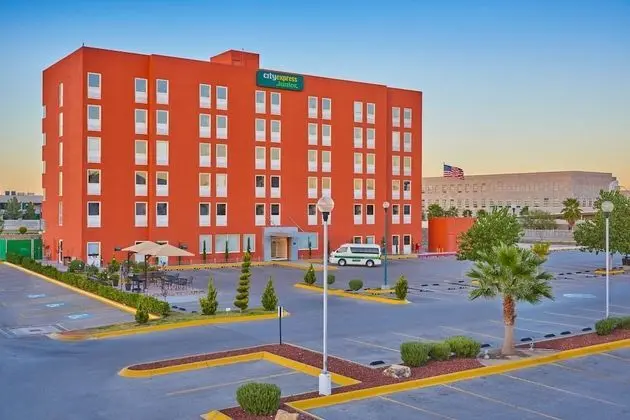 City Express Junior by Marriott Ciudad Juarez Consulado - Dış Mekan