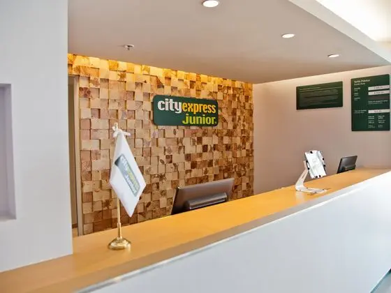 City Express Junior Puebla Angelopolis