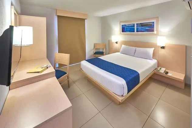 City Express Manzanillo - Oda