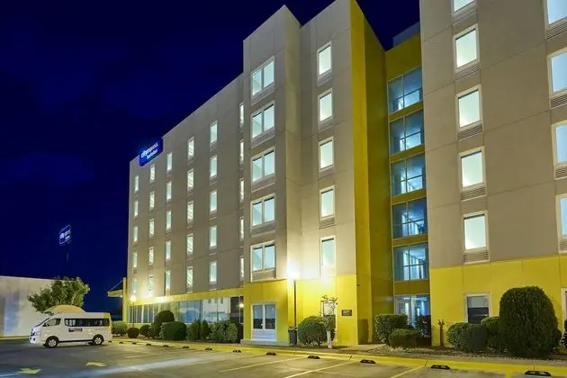 City Express by Marriott Ciudad Juarez - Dış Mekan