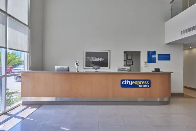 City Express Mazatlan - Lobi