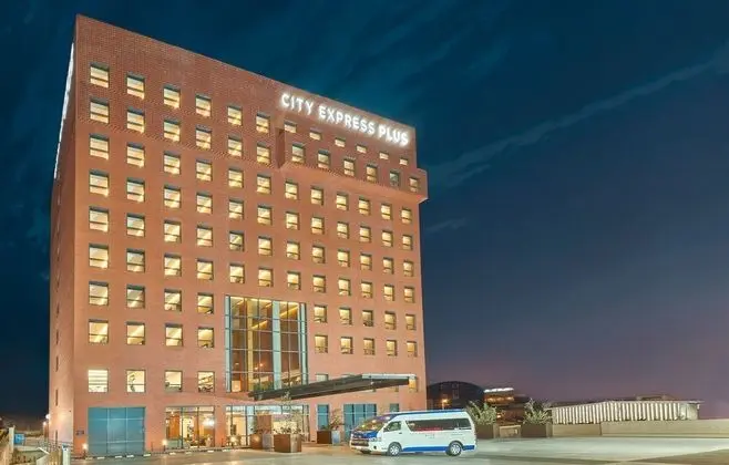 City Express Plus by Marriott Tijuana - Dış Mekan