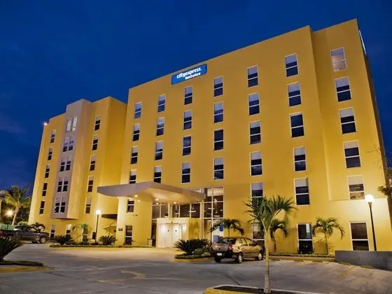 City Express Tuxpan