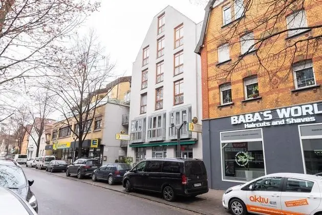 CityHotel Feuerbach - Dış Mekan