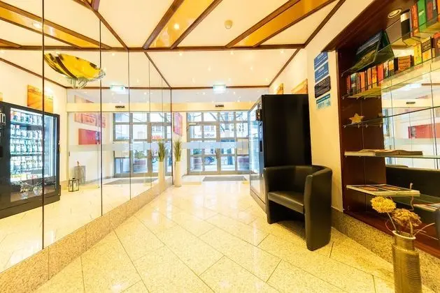 CityHotel Feuerbach - Lobi