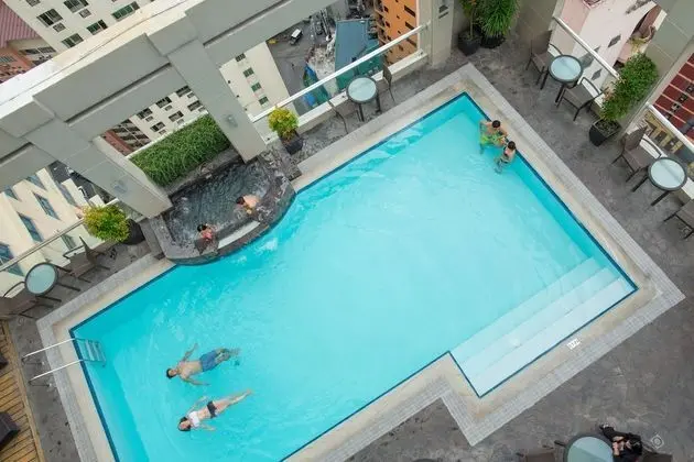 City Garden Hotel Makati - Havuz