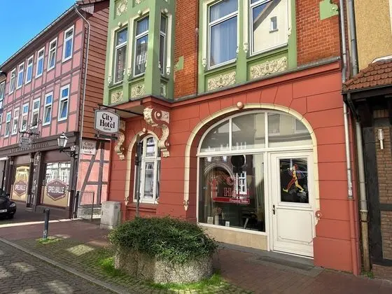 City Hotel Garni - Dış Mekan