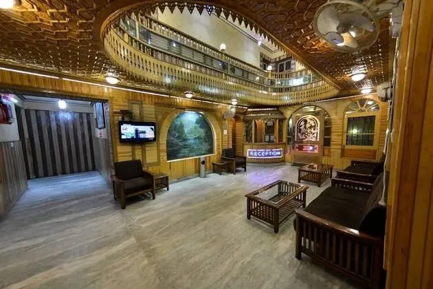 Hotel City Grace - Lobi