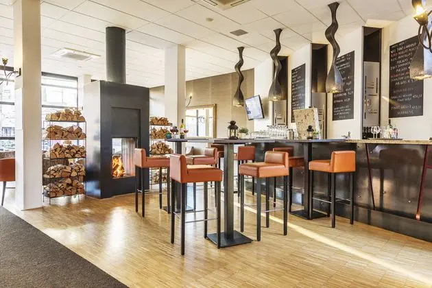 City Hotel Groningen - Lobi