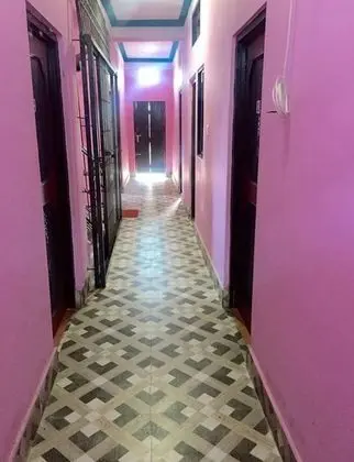 City Guest House and Family Restaurant - İç Mekan