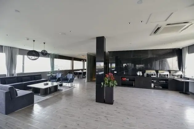 City Inn Splendid China Branch - Lobi
