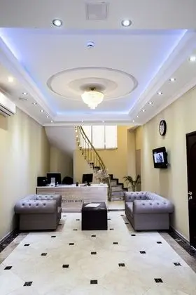 City Life Hotel