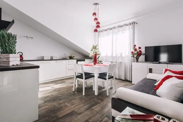 City Lights Apartments - Arianska - Öne Çıkan Resim