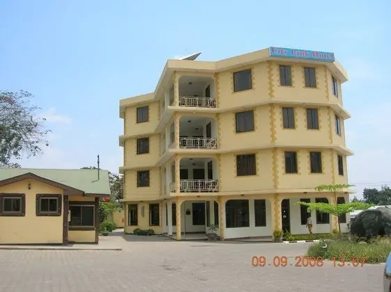 City Link Pentagon Hotel - 1
