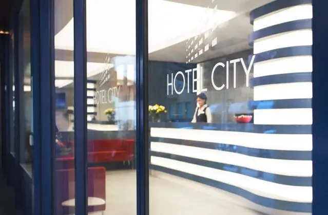 Hotel City Locarno, Design & Hospitality - Lobi