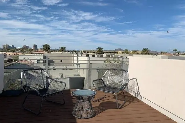 City Luxury Oasis! 3 Level Condo With 360 Roof! - İç Mekan