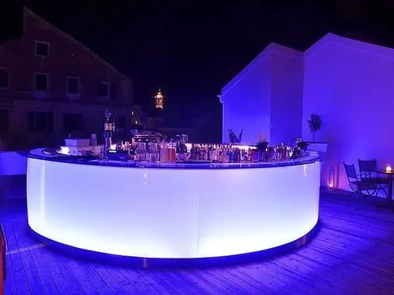 City Marina Hotel - Bar