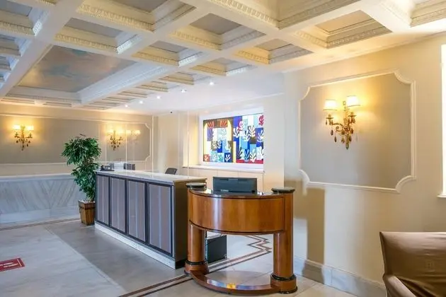 City Marina Hotel - Lobi