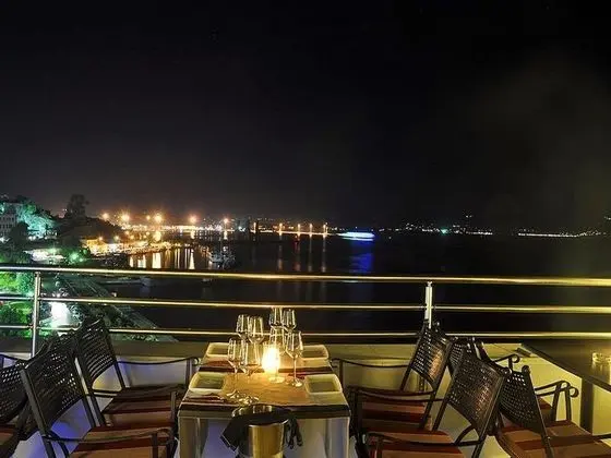 City Marina Hotel - Yeme / İçme