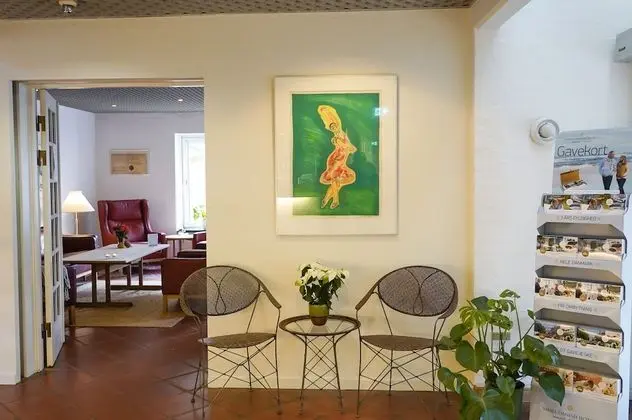 City Hotel Nattergalen - Lobi