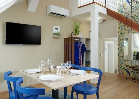 City Nest Apartments by Prague Residences - Oda Düzeni