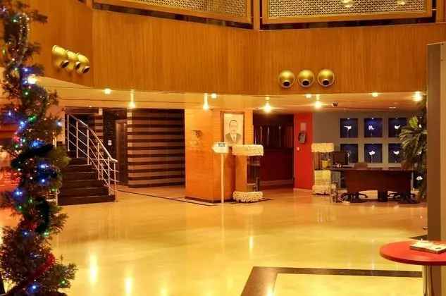 City One Hotel & SPA - Lobi