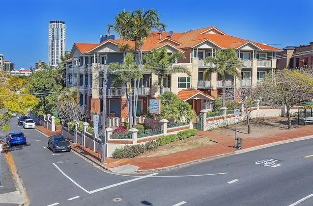 City Park Apartments - Dış Mekan