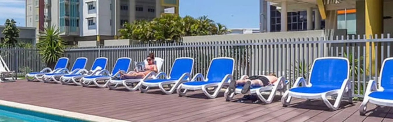 City Penthouse Views Wine Pool Gym Netflix - Oda