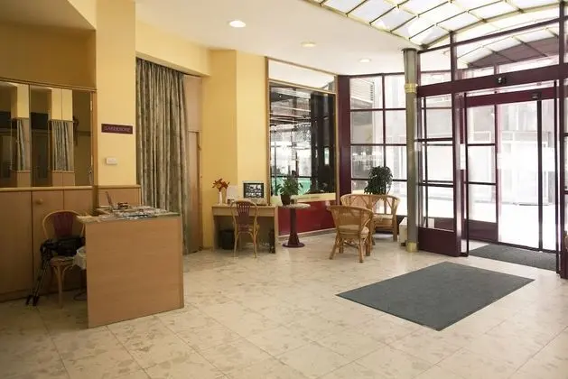 City Hotel Pilvax - Lobi