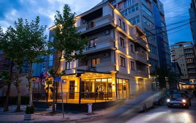 Hotel City - 1