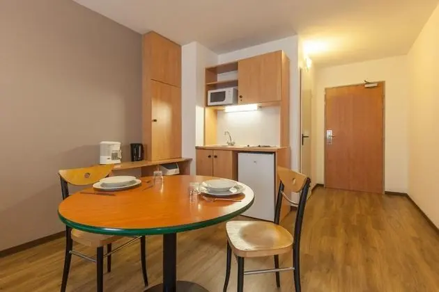 City Residence Access Strasbourg - Mutfak