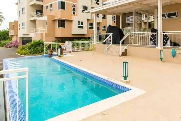 City Ridge Luxury 2 Bedroom - Havuz