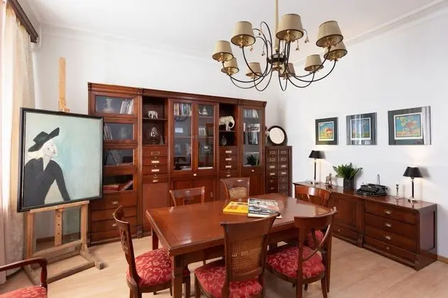 City of Rivers on Griboedova 33