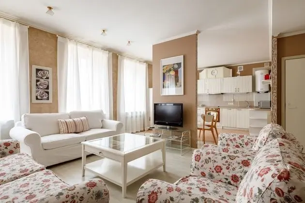 City of Rivers Kolomenskaya 7