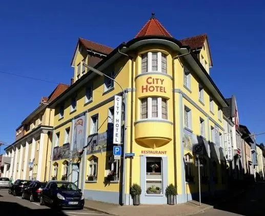 City Hotel