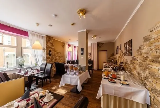 CityHotel Stolberg - İç Mekan