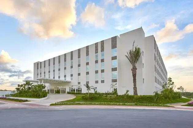 City Suites Cancun Aeropuerto Riviera - Dış Mekan