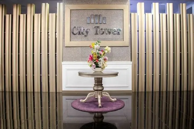 City Tower Hotel - Lobi