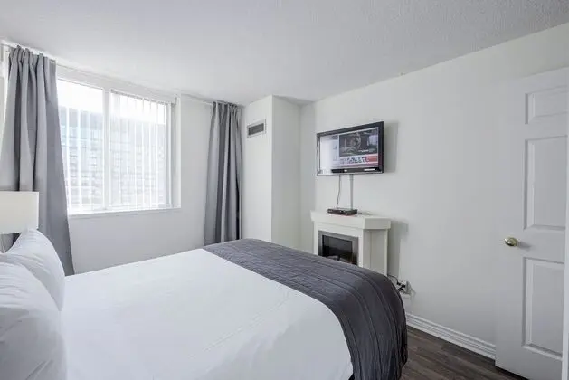 City View High Floor Bay Gerrard Pet Friendly Condo Walk to Sick Kids Hospital - Oda