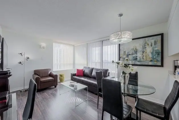 City View High Floor Bay Gerrard Pet Friendly Condo Walk to Sick Kids Hospital - Öne Çıkan Resim
