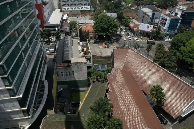 City View Studio Apartment at Tamansari La Grande - Dış Mekan