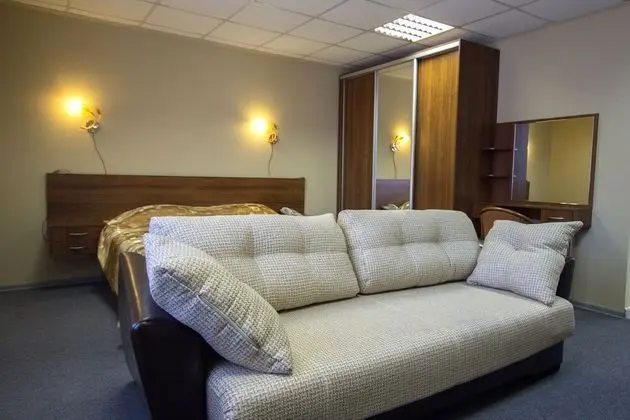 City Hotel