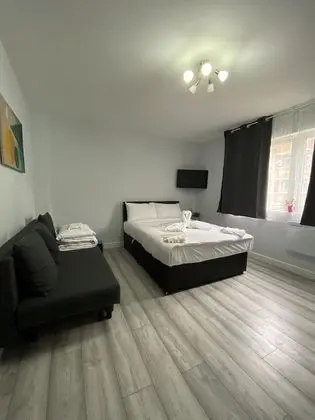 Citymax Aldgate Studios