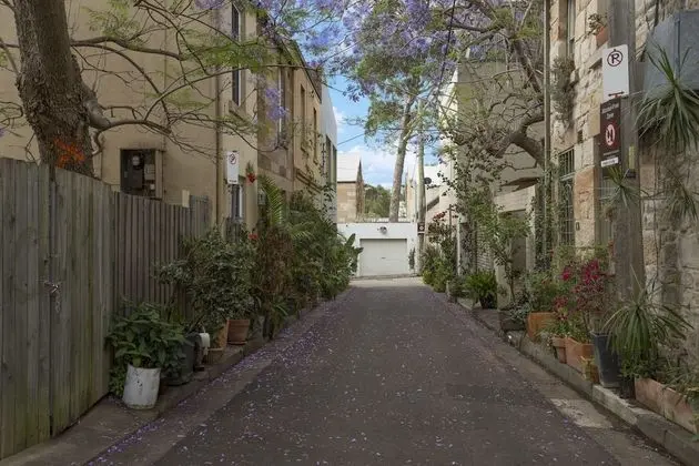 Cityside Escape