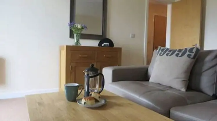 Citystay - Warren Close - İç Mekan