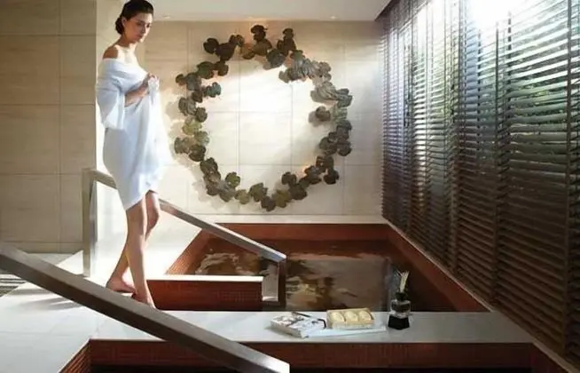 Cityview Circle BTS Pool Gym - Spa