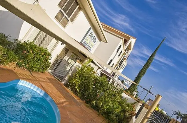 Cityville Luxury Apartments & Motel - Havuz