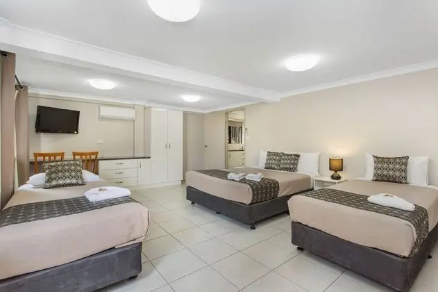 Cityville Luxury Apartments & Motel - Oda