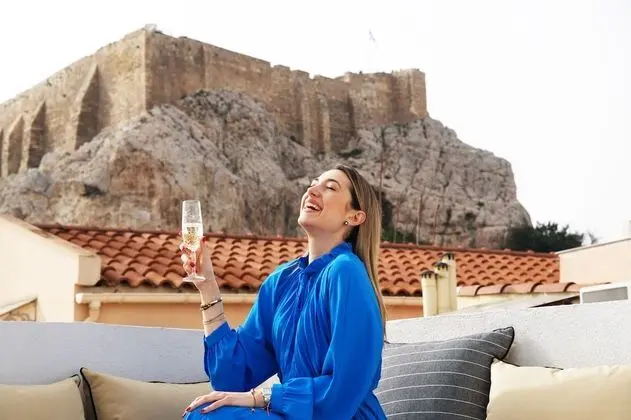 CityZoe Athens Suites