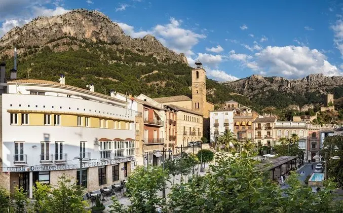 Ciudad de Cazorla Hotel - Dış Mekan